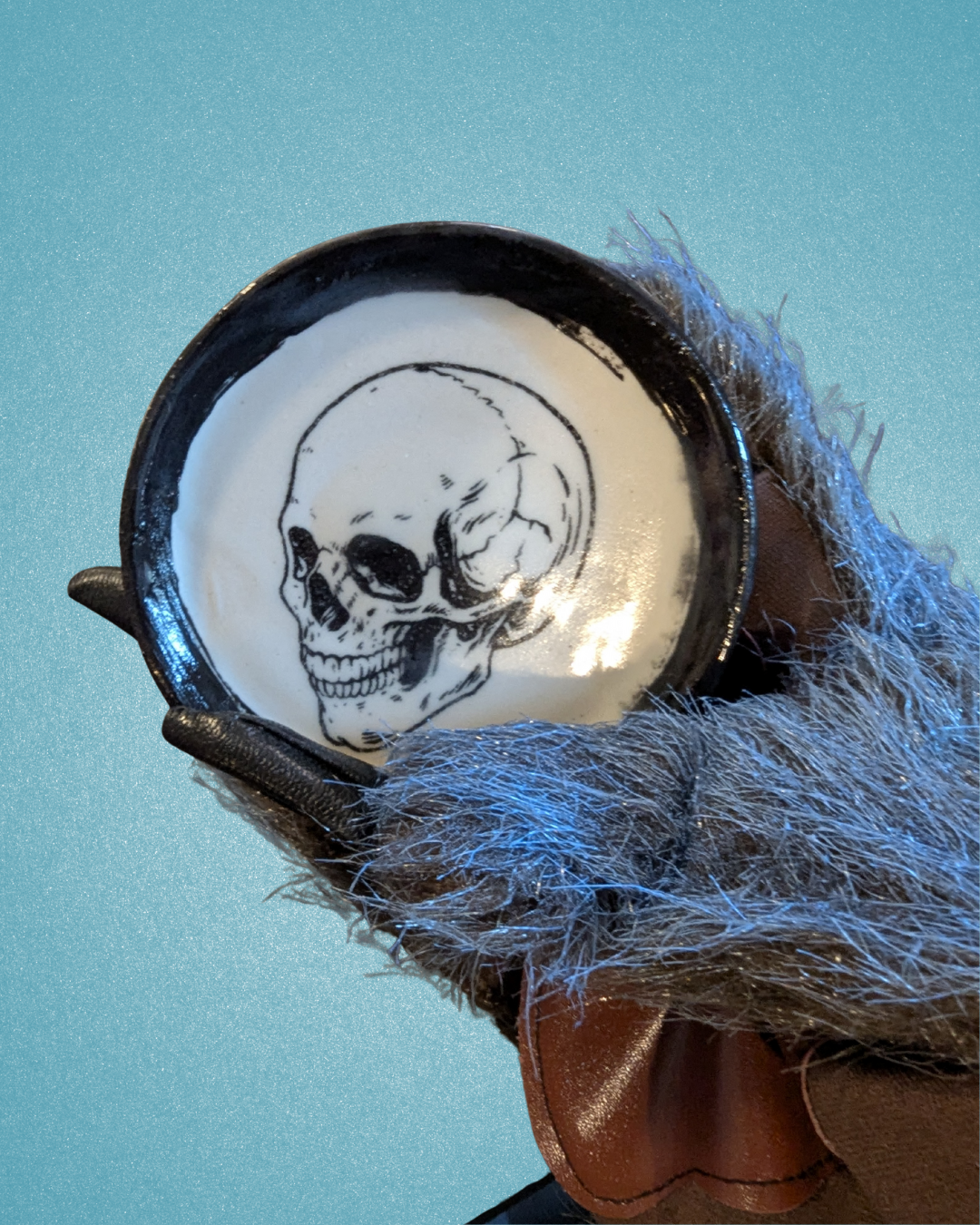 Dead inside skull magnetic pin dish