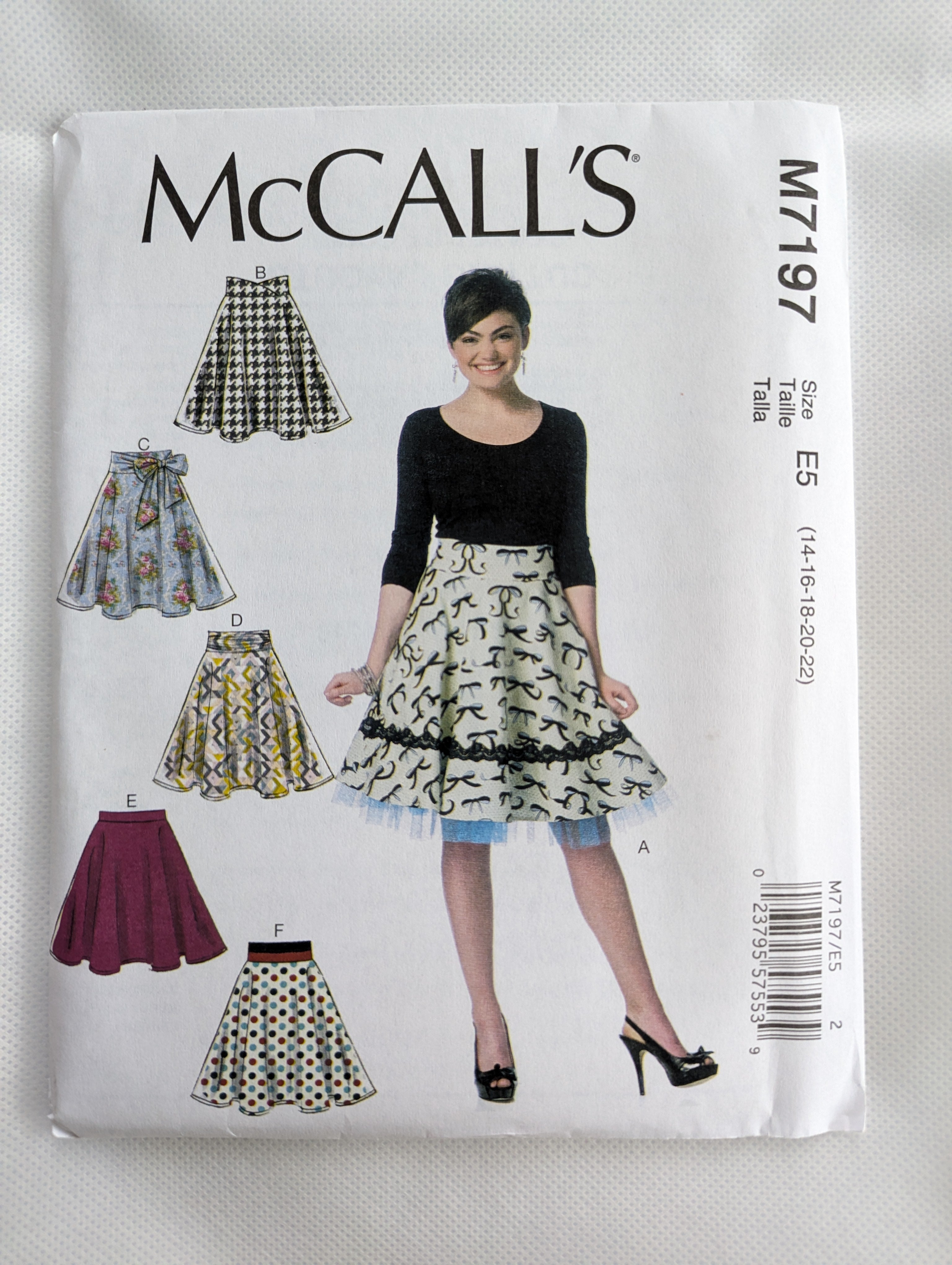 McCall's M7197 skirt pattern