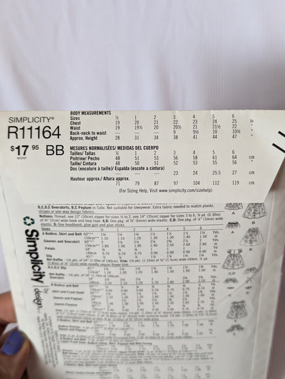 Simplicity R11164 BB Princess Halloween Costume Pattern