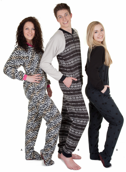3244 // Footed pajamas